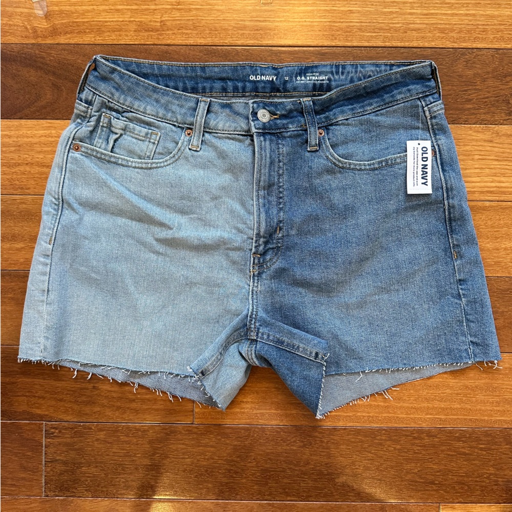 Old Navy High Rise OG Straight Shorts